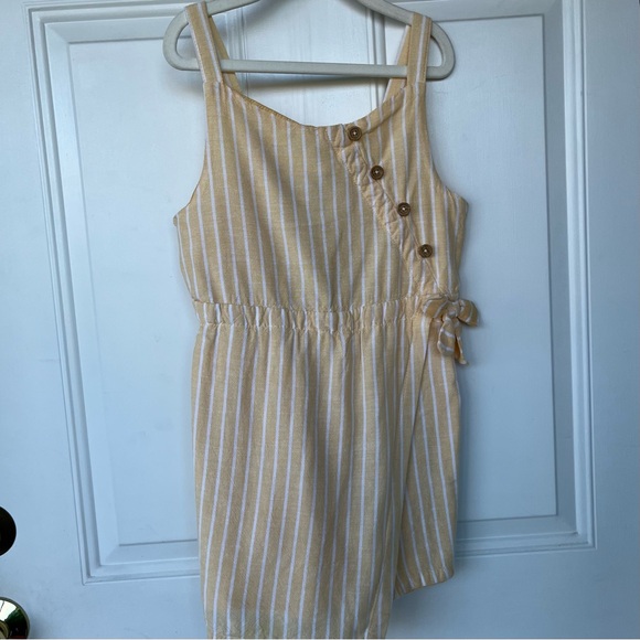 Haute Hippie Other - •Haute Hippie• Girls Linen Blend Sleeveless Romper - Size Large (10/12)